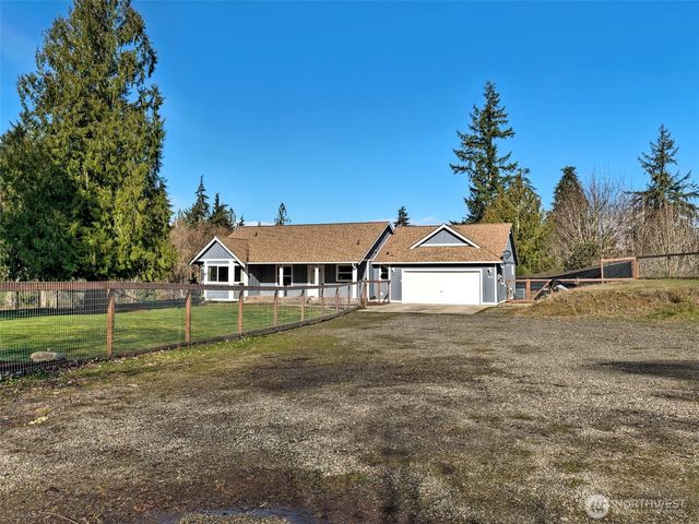 235 E Heights Place N, Belfair, WA 98528