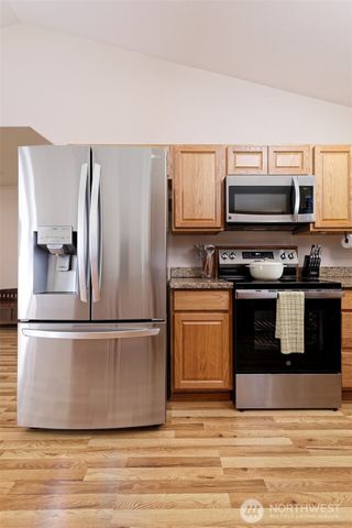 235 E Heights Place N, Belfair, WA 98528