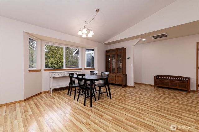 235 E Heights Place N, Belfair, WA 98528