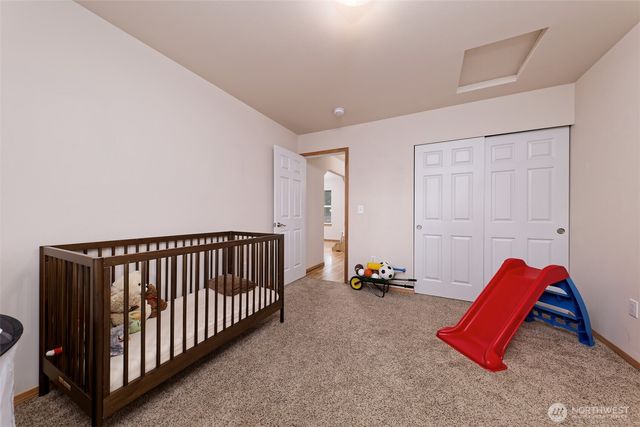 235 E Heights Place N, Belfair, WA 98528