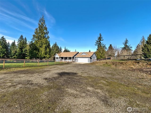 235 E Heights Place N, Belfair, WA 98528