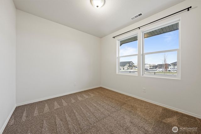 4210 Cove West, Moses Lake, WA 98837