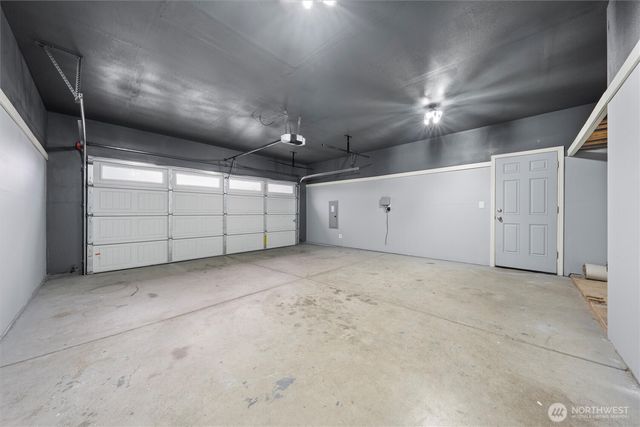 4210 Cove West, Moses Lake, WA 98837