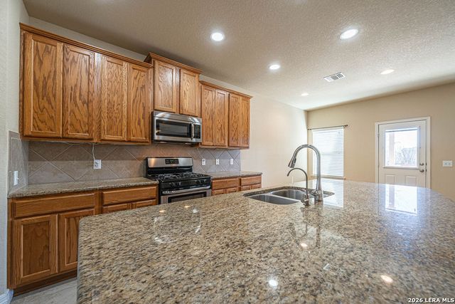 2863 Vista, New Braunfels, TX 78130