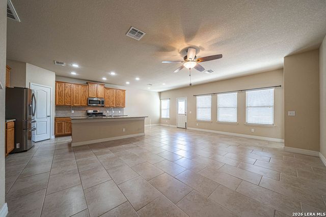 2863 Vista, New Braunfels, TX 78130