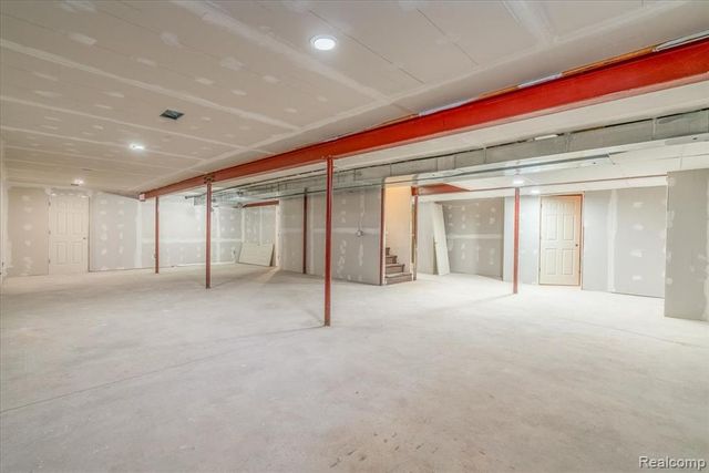 25889 Maple Drive, Taylor, MI 48180