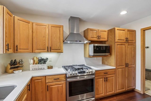 2620 County Highway W Road, Stoughton, WI 53589