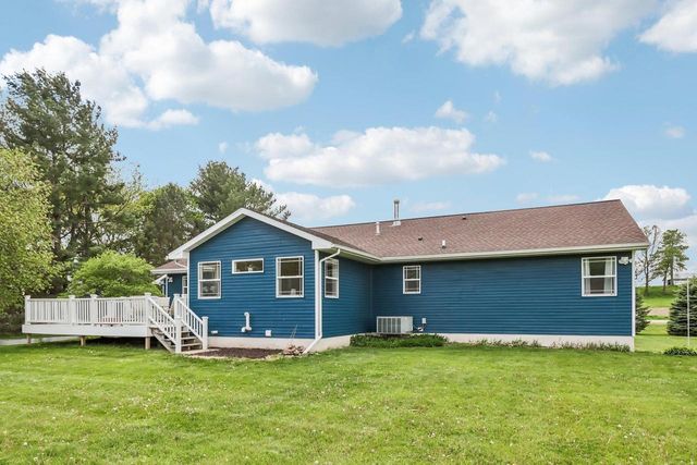 2620 County Highway W Road, Stoughton, WI 53589