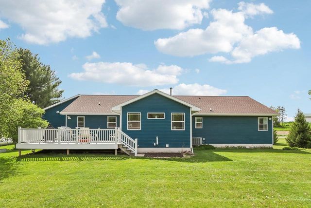 2620 County Highway W Road, Stoughton, WI 53589