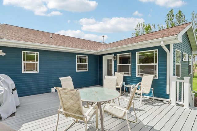 2620 County Highway W Road, Stoughton, WI 53589