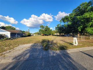 525 S BUENA VISTA AVENUE, Orlando, FL 32835