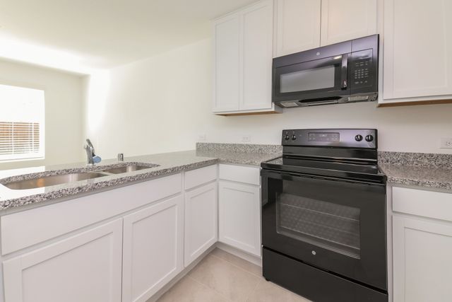 235 Plumcove Drive, Princeton, TX 75407