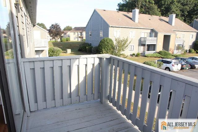 9006 Tamarron Drive, Plainsboro, NJ 08536