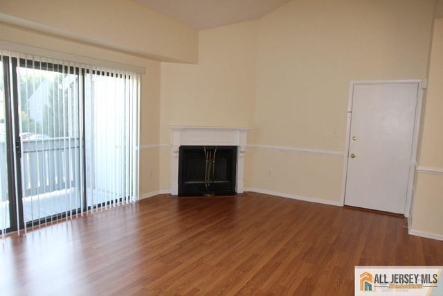 9006 Tamarron Drive, Plainsboro, NJ 08536