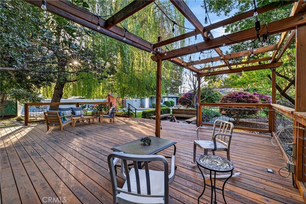 Image 11 of property listing at 1636 Oak Park, Chico, CA 95928