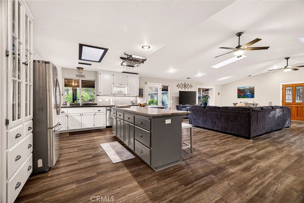 Image 17 of property listing at 1636 Oak Park, Chico, CA 95928