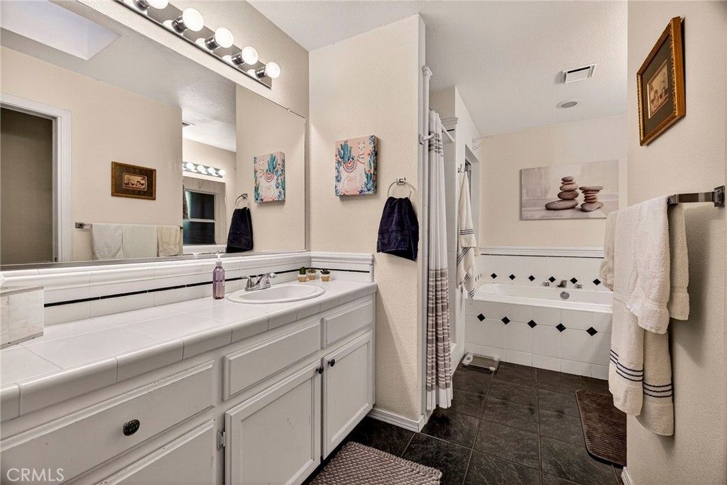 Image 28 of property listing at 1636 Oak Park, Chico, CA 95928