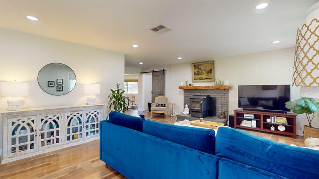 10761 Baker Downs, Penn Valley, CA 95946