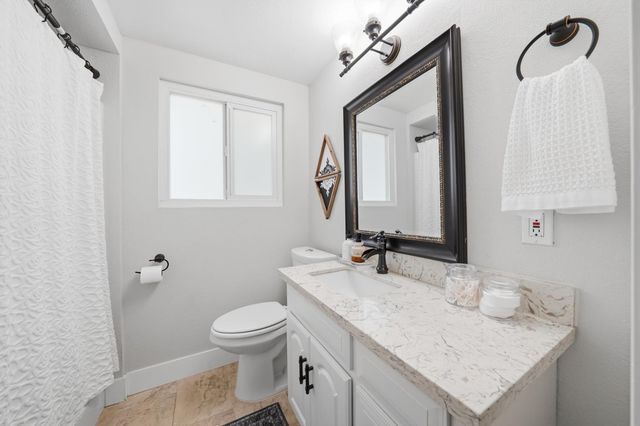 10761 Baker Downs, Penn Valley, CA 95946