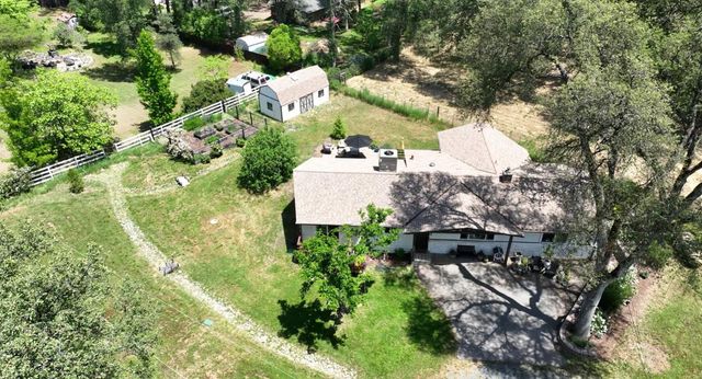 10761 Baker Downs, Penn Valley, CA 95946