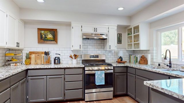 10761 Baker Downs, Penn Valley, CA 95946
