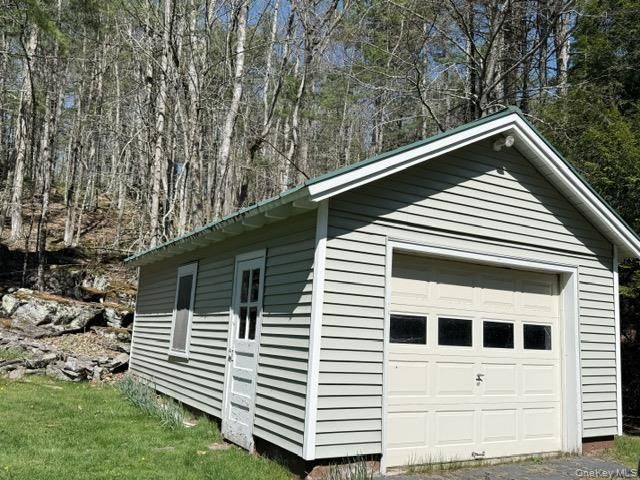 26 Woods Road, Yulan, NY 12792