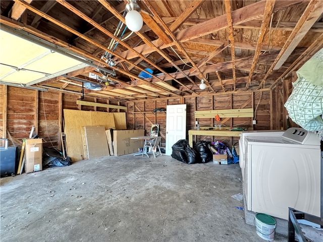 1034 McClendon St, Corpus Christi, TX 78404
