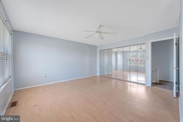 2040 HARBOUR DR, Palmyra, NJ 08065