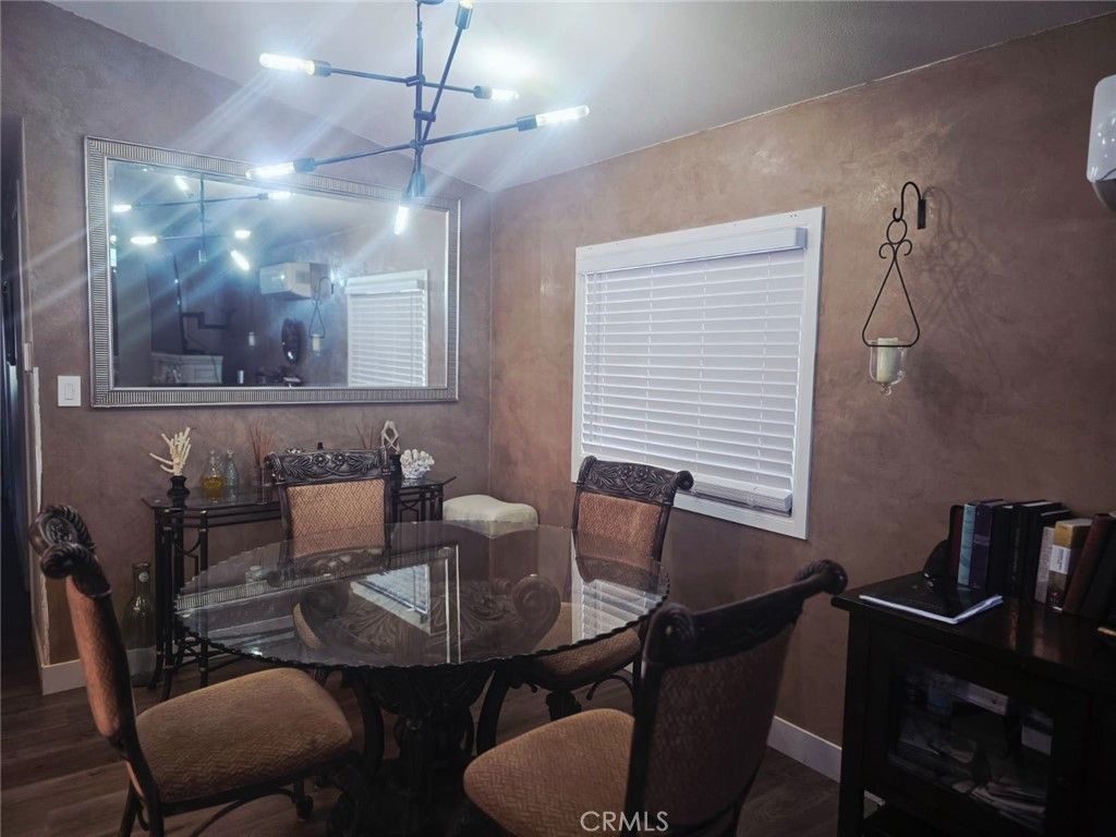 Image 15 of property listing at 15621 Beach blvd 28, Westminster, CA 92683