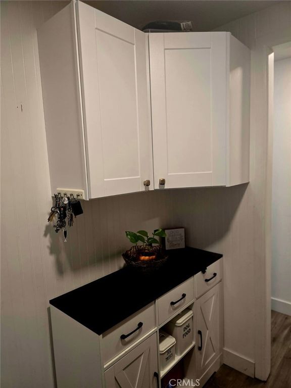 Image 18 of property listing at 15621 Beach blvd 28, Westminster, CA 92683