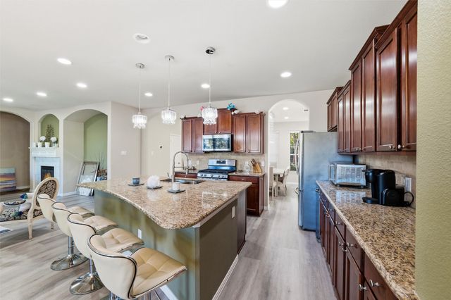 1133 Spanish Moss Drive, Savannah, TX 76227