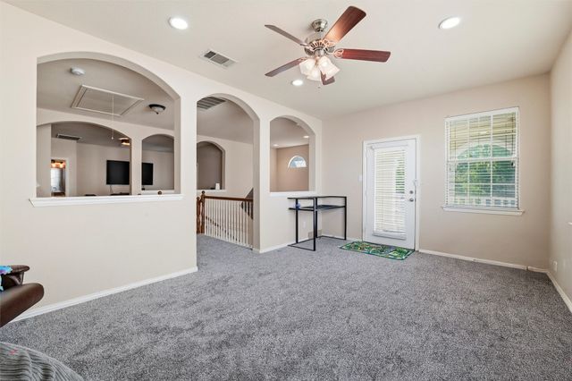 1133 Spanish Moss Drive, Savannah, TX 76227