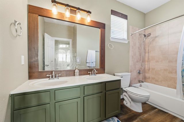 1133 Spanish Moss Drive, Savannah, TX 76227