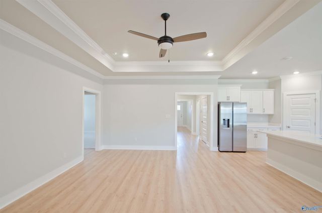 21779 Natures Cove Drive, Athens, AL 35613