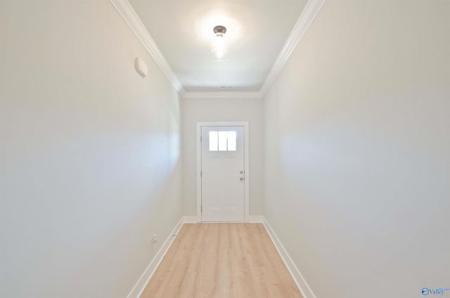 21779 Natures Cove Drive, Athens, AL 35613
