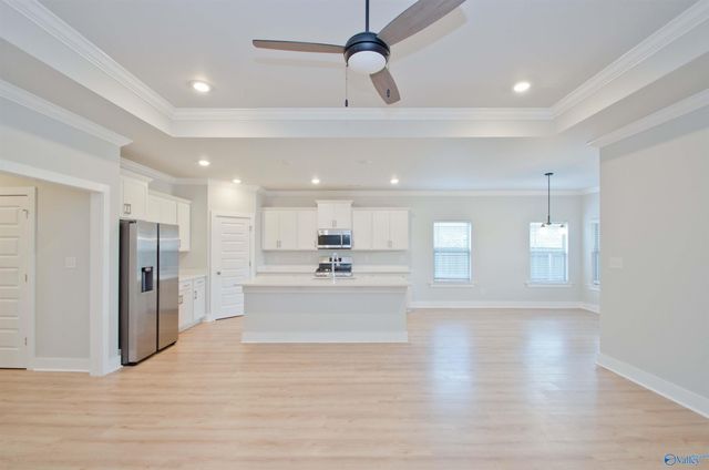 21779 Natures Cove Drive, Athens, AL 35613