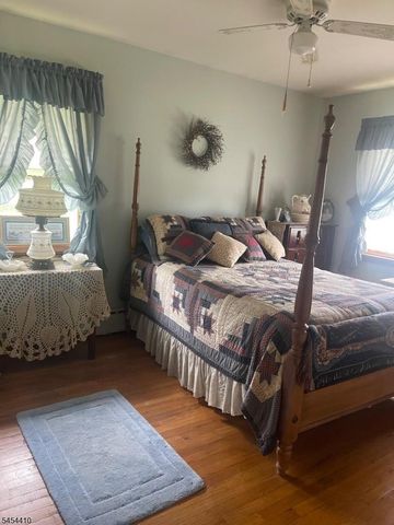 8 Regina Ln, Independence Twp., NJ 07838