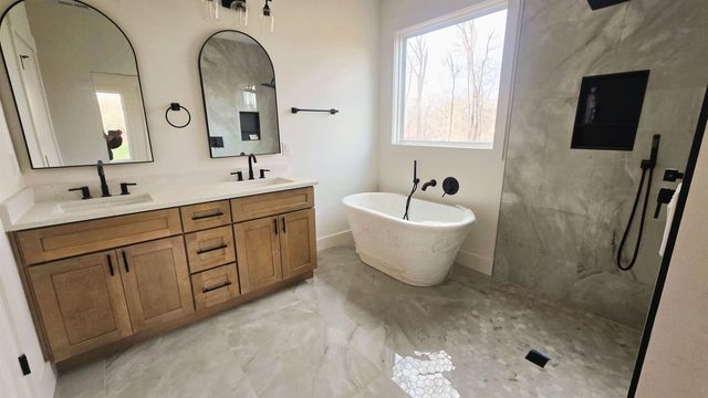 257 Ridge Road, Wellford, SC 29385