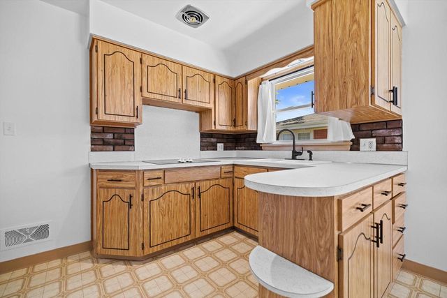 1514 22nd STREET, Kenosha, WI 53140