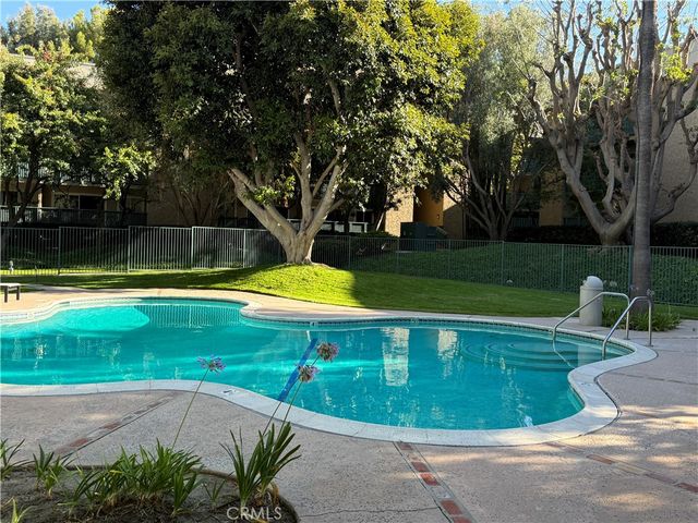 576 N Bellflower, Long Beach, CA 90814