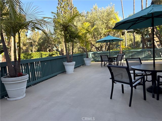 576 N Bellflower, Long Beach, CA 90814