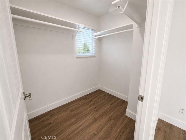 6651 Noble, Van Nuys, CA 91405