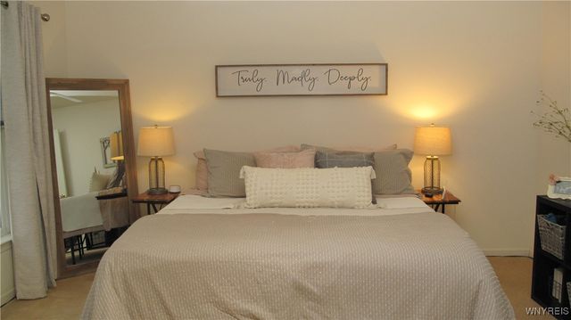 6344 Green Valley Lane, Lockport Town, NY 14094