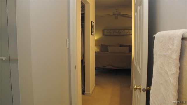 6344 Green Valley Lane, Lockport Town, NY 14094