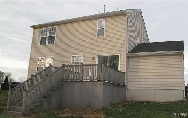 6344 Green Valley Lane, Lockport Town, NY 14094