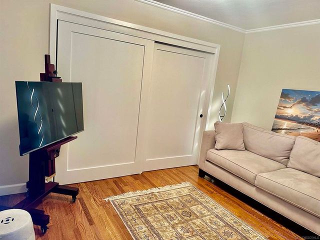 5741 Chelsea Ave, La Jolla, CA 92037