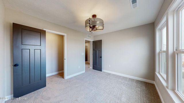 212 Education Way, Shelbyville, KY 40065