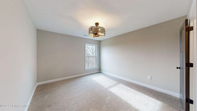 212 Education Way, Shelbyville, KY 40065