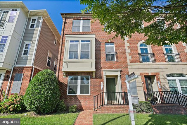 245 PARKVIEW, Gaithersburg, MD 20878