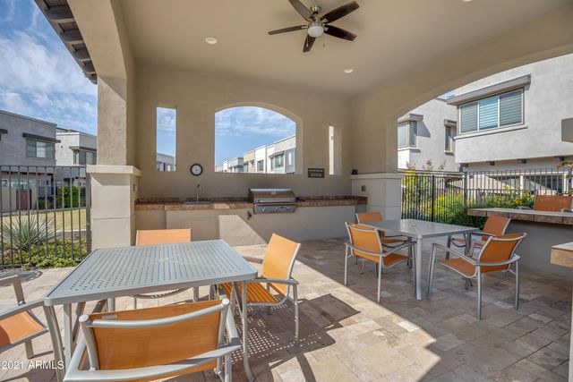 7358 E CASITAS DEL RIO Drive, Scottsdale, AZ 85255